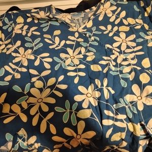 Patterned Scrub Top